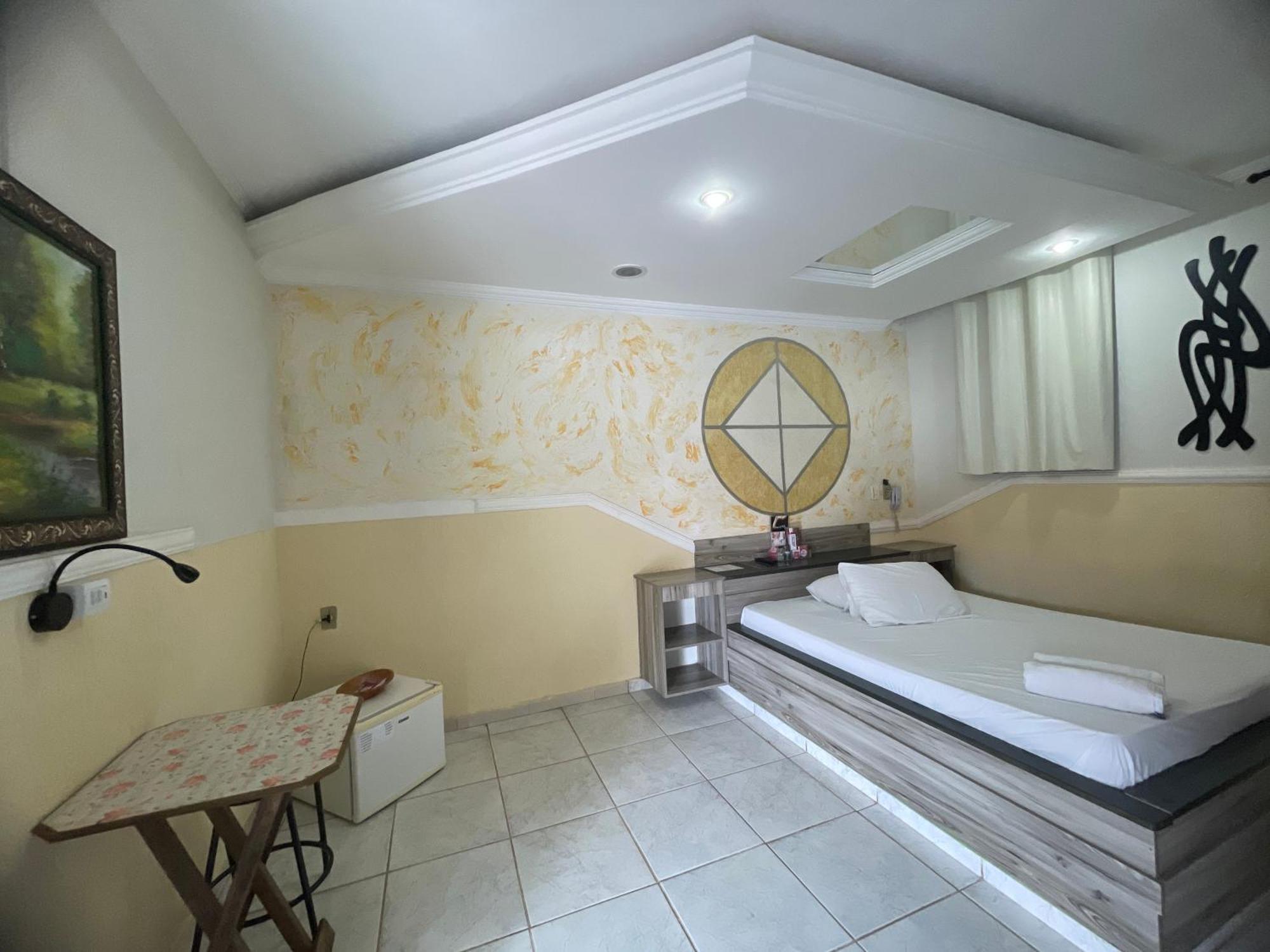 Lux Motel Holambra Exterior foto
